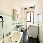 Shopping Center - Carraro Immobiliare - Family Apartment *