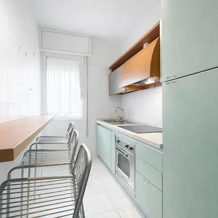 Shopping Center - Carraro Immobiliare - Family Apartment Lido di Jesolo